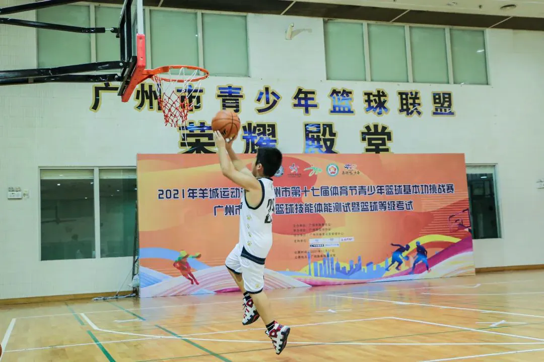 为什么一些职业球员罚球命中率不高?_2